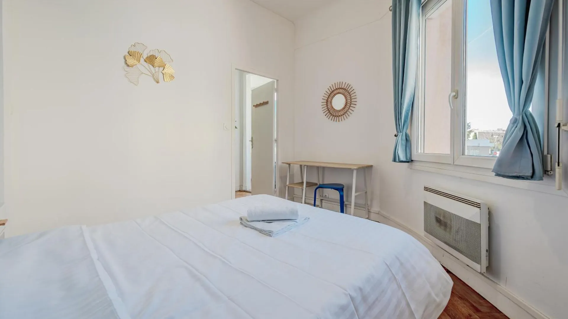 Champs De Mars - T5 Chic, 4 Chambres, Tout Equipe Τουλόν Διαμέρισμα